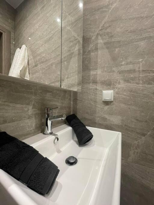 Emilyapartments 1 Chrysoupolis Bagian luar foto